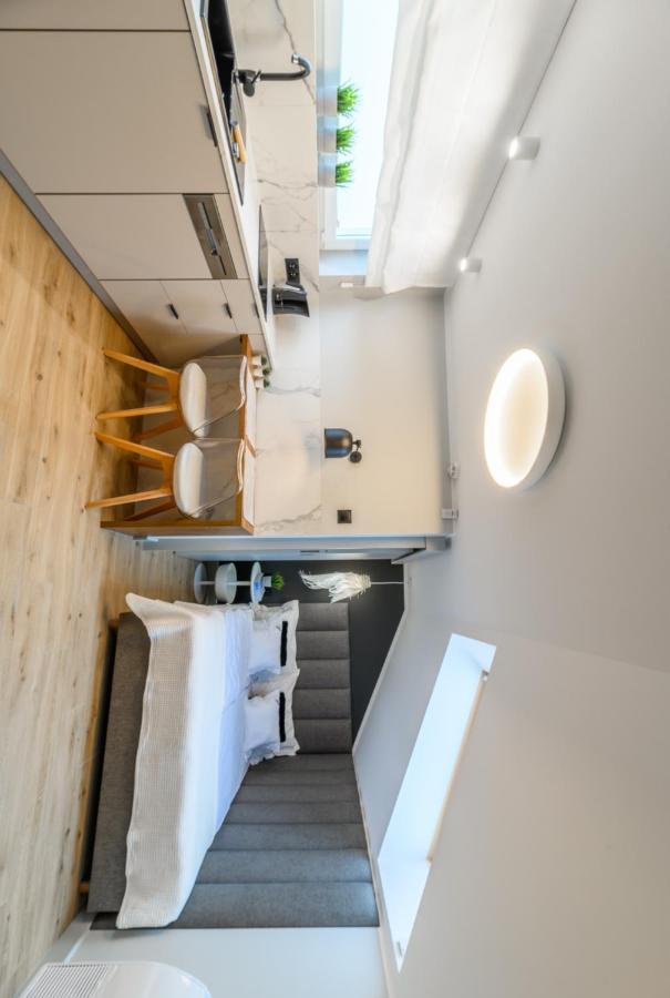 Piernikowe Apartamenty Торунь Екстер'єр фото